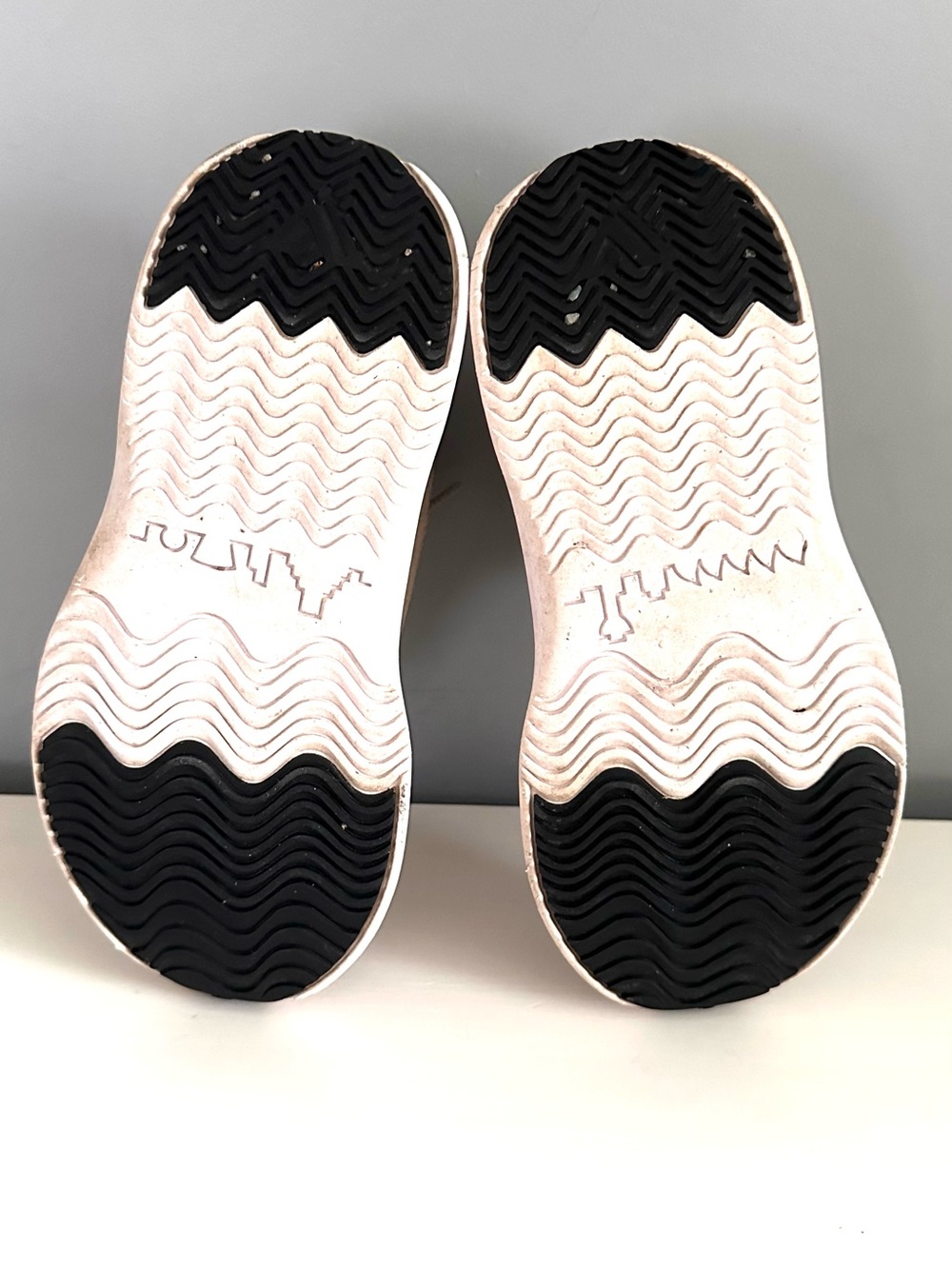 Vessi - Everyday Shoe, Sneaker, Beach Beige, Waterproof, Size 7, Lightweight - Picture 9 of 10